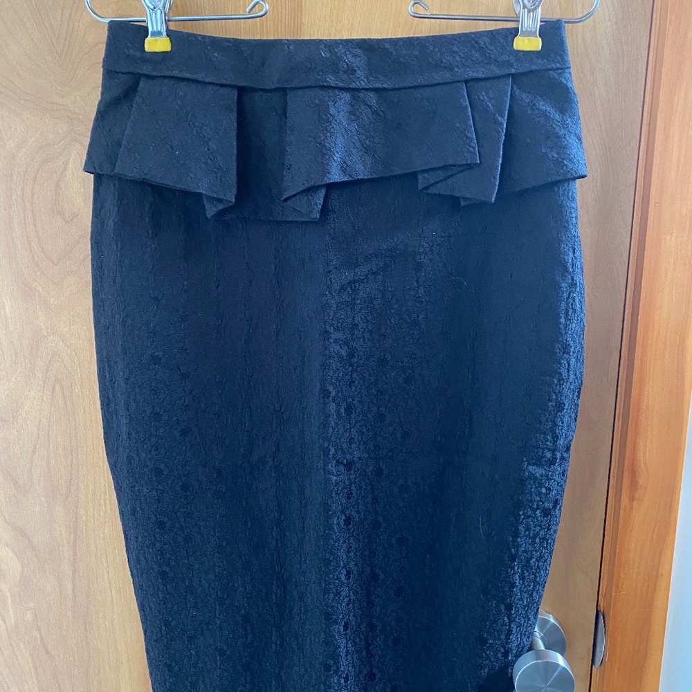 Pencil skirt with tufted waist by Robert Rodriquez